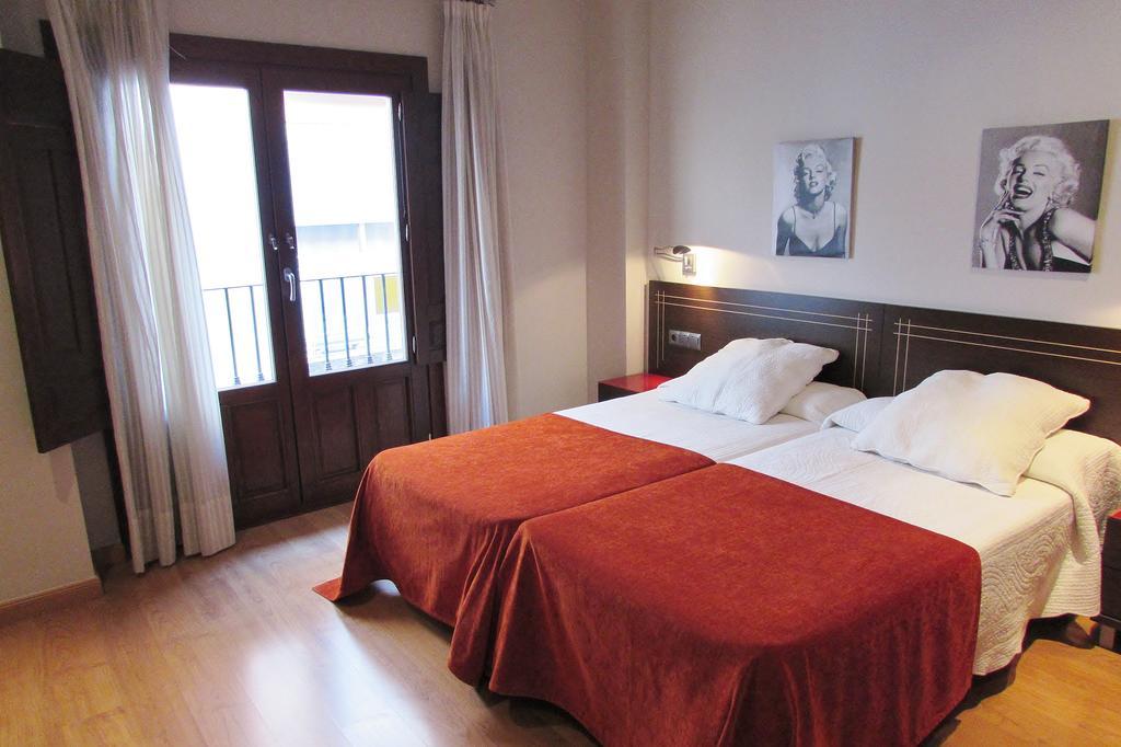 Apartamentos Turisticos Las Nieves Granada Buitenkant foto