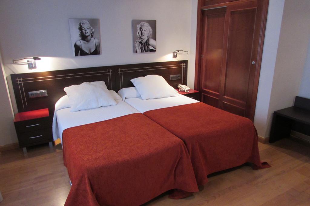 Apartamentos Turisticos Las Nieves Granada Buitenkant foto